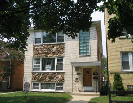 5654 N Meade Ave., Chicago, IL 60646