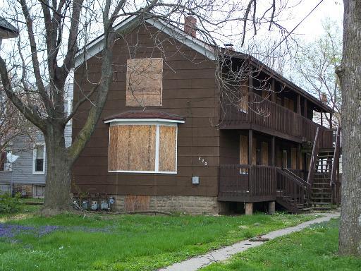 220 S Entrance Ave., Kankakee, IL 60901
