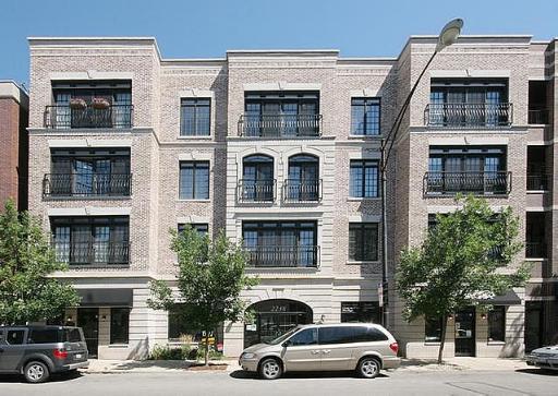 2238 W Belmont Ave. #3W, Chicago, IL 60618