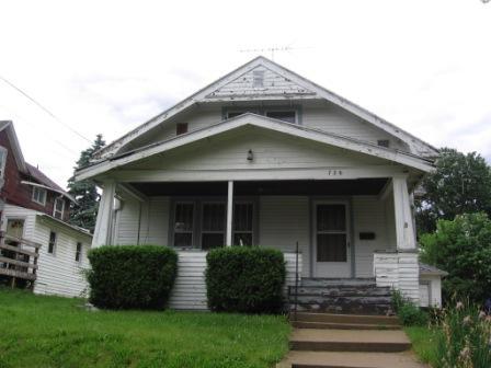 726 Homer Ave., Freeport, IL 61032