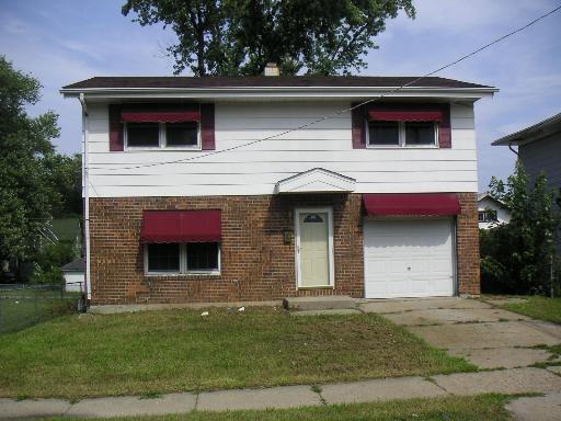 207 N Central Ave., Rockford, IL 61102