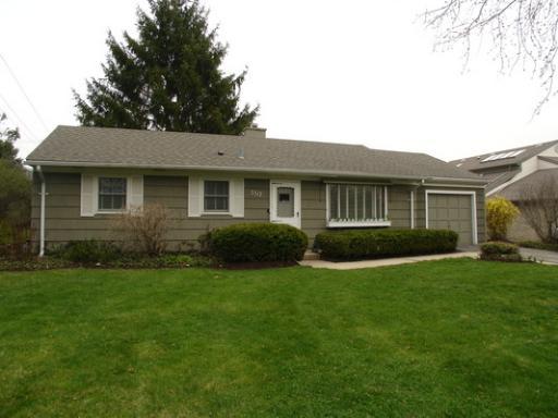 5517 Monroe St., Hinsdale, IL 60521