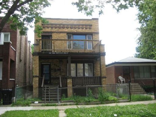 7655 S Aberdeen St., Chicago, IL 60620