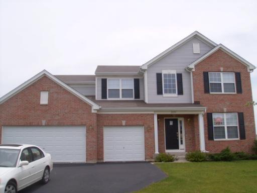 2535 W Spruce Dr., Round Lake, IL 60073