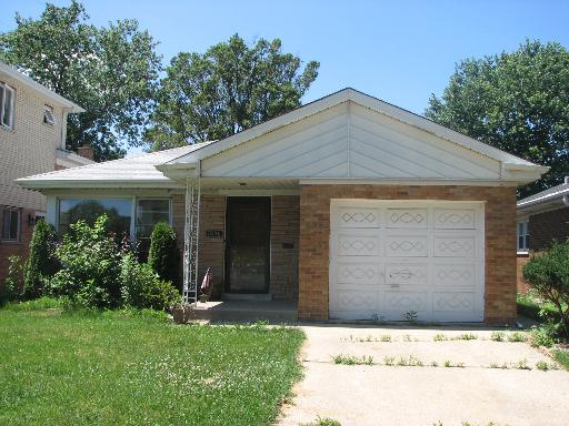 7806 Kilbourn Ave., Skokie, IL 60076