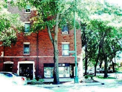 2425 W Pratt Ave. #2I, Chicago, IL 60645