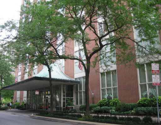 1325 N State Pkwy. #13A, Chicago, IL 60610