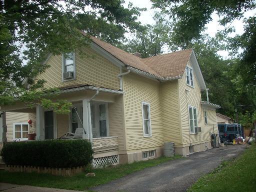 742 S Jackson St., Aurora, IL 60505