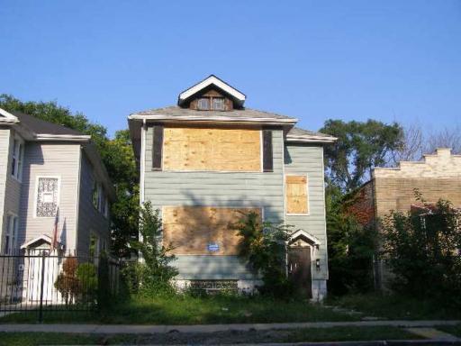 10141 S State St., Chicago, IL 60628