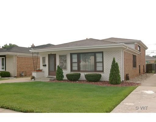 452 Muskegon Ave., Calumet City, IL 60409