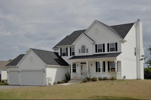 606 Camden Ln., Port Barrington, IL 60010