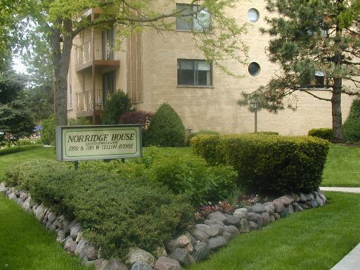 7110 W Cullom Ave. #111, Norridge, IL 60706