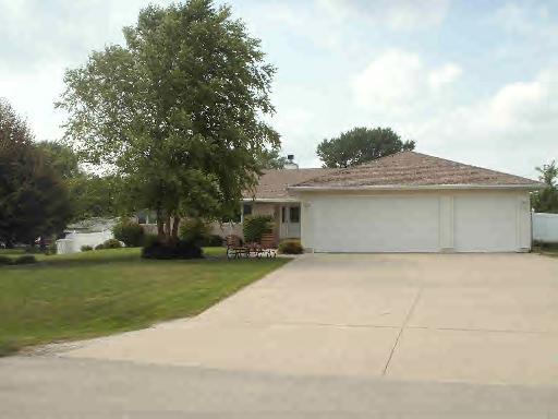2390 Chesterwood Turn, Kankakee, IL 60901