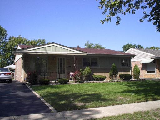 10020 S Mulberry Ave., Oak Lawn, IL 60453