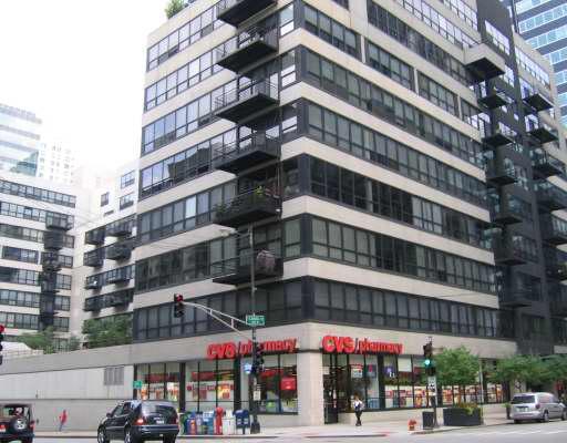 130 S Canal St. #207, Chicago, IL 60606