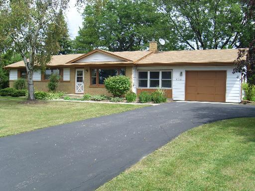 31063 Fairfield Rd., Grayslake, IL 60030