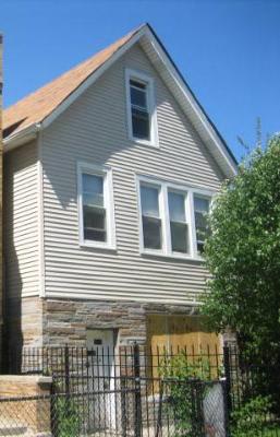4204 W Thomas St., Chicago, IL 60651
