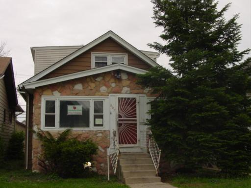 607 Douglas Ave., Calumet City, IL 60409