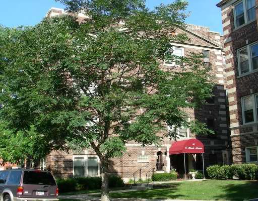 65 E Harris St. #3B, La Grange, IL 60525