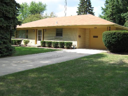 2007 Douglas St., Joliet, IL 60435