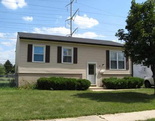 233 Linden Ave., Romeoville, IL 60446