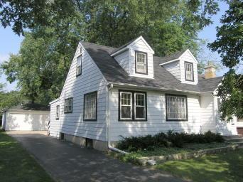 40 N Cornell Ave., Villa Park, IL 60181