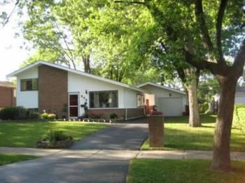 575 Saratoga Dr., Chicago Heights, IL 60411