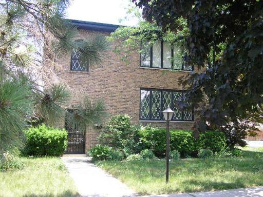 417 Prairie Ave., Calumet City, IL 60409