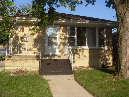 15317 Grant St., Dolton, IL 60419