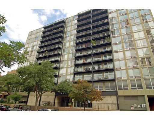 450 W Briar Pl. #4B, Chicago, IL 60657