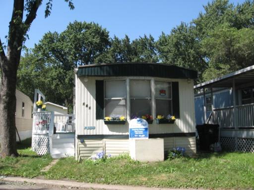 418 W Touhy Ave. #141, Des Plaines, IL 60018