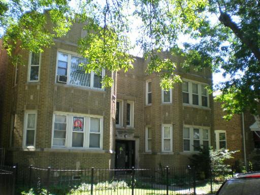 8231 3 S Clyde Ave., Chicago, IL 60617