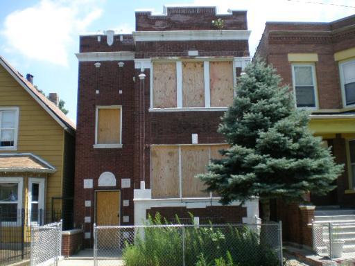 6215 S Wood St., Chicago, IL 60636