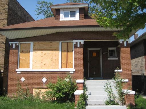 7750 S Throop St., Chicago, IL 60620