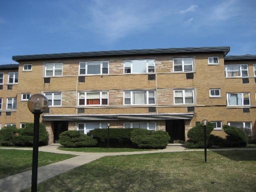 6825 N Seeley Ave. #3F, Chicago, IL 60645