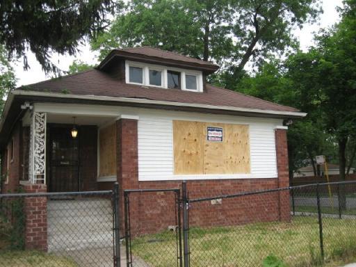 10000 S Wentworth St., Chicago, IL 60628