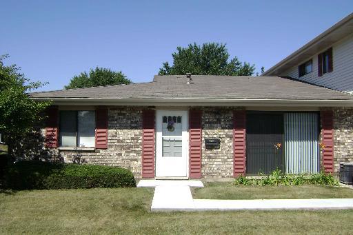 306 Covehill Ct., Schaumburg, IL 60193