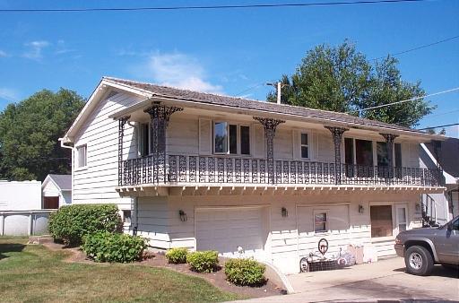 202 Spruce St., Morris, IL 60450