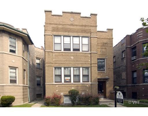 6427 N Artesian St., Chicago, IL 60645