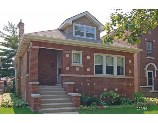 5441 W Roscoe St., Chicago, IL 60641