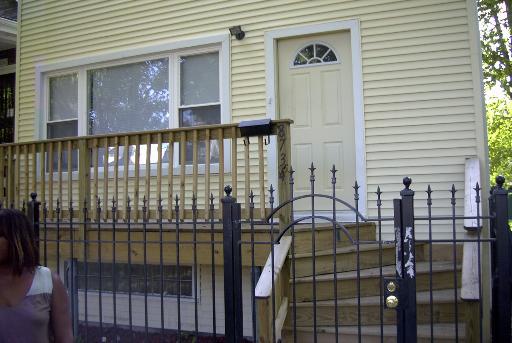 8734 S Marquette Ave., Chicago, IL 60617
