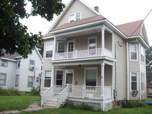 322 S 11th St., Dekalb, IL 60115