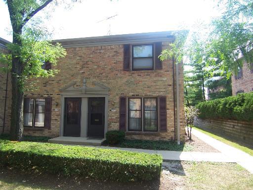 1751 Sessions Walk, Hoffman Estates, IL 60194