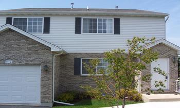 973 Constance Ln. #F, Sycamore, IL 60178