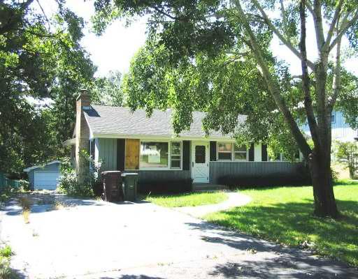 17821 W Greentree Rd., Grayslake, IL 60030