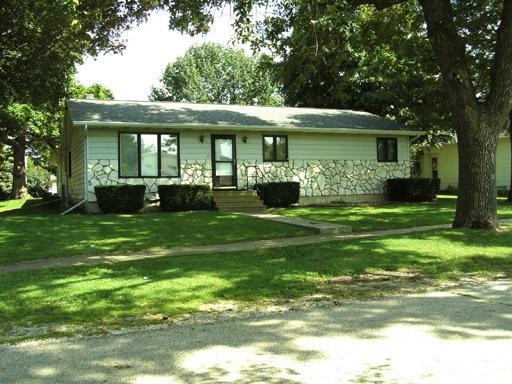 107 S Railroad Ave., Lostant, IL 61334