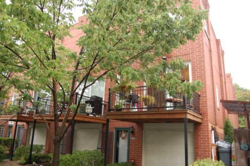 1829 W Oakdale Ave. #F, Chicago, IL 60657