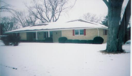 400 River St., Marseilles, IL 61341