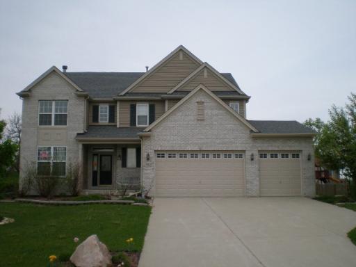 2912 Mcduffee Cir., North Aurora, IL 60542