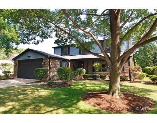 1528 E Fleming Dr., Arlington Heights, IL 60004